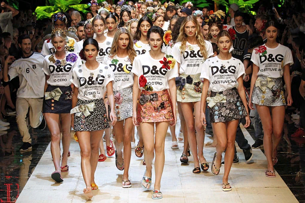 Dolce e gabbana napoli 2017