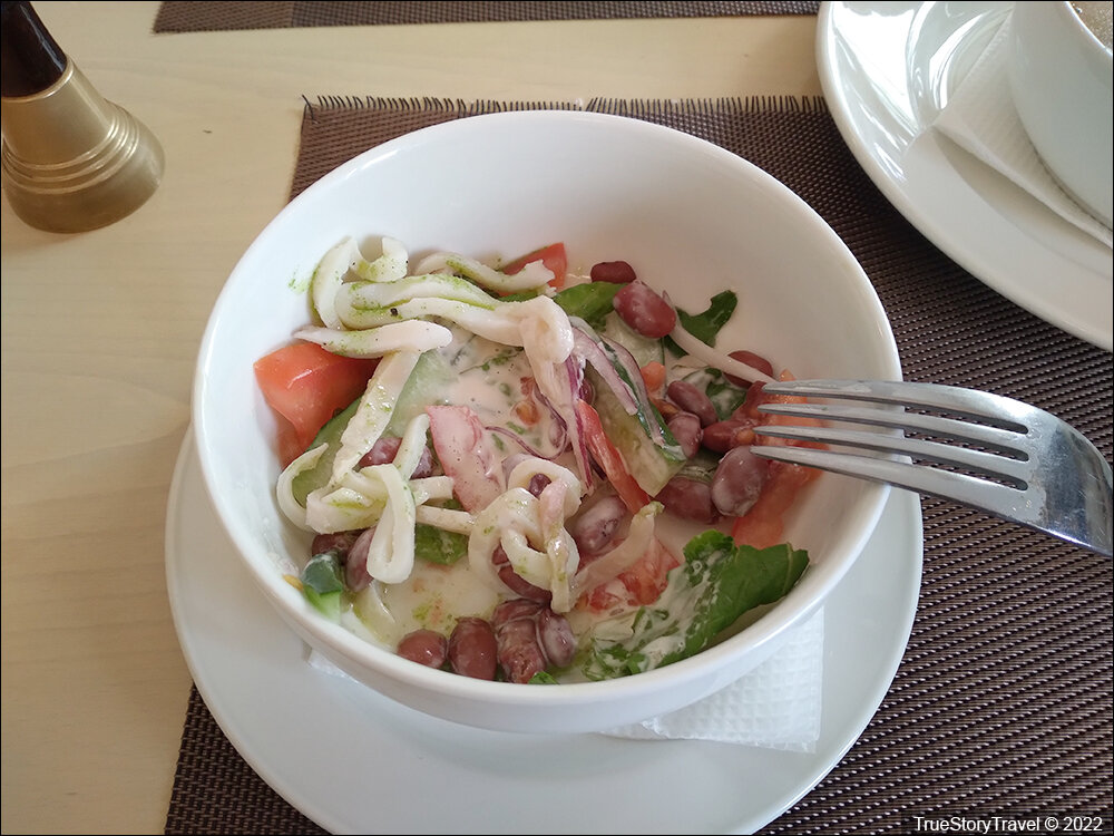 Волгоград - Что можно заказать на 450 рублей? Наглядный пример того, как сэкономить в кафе