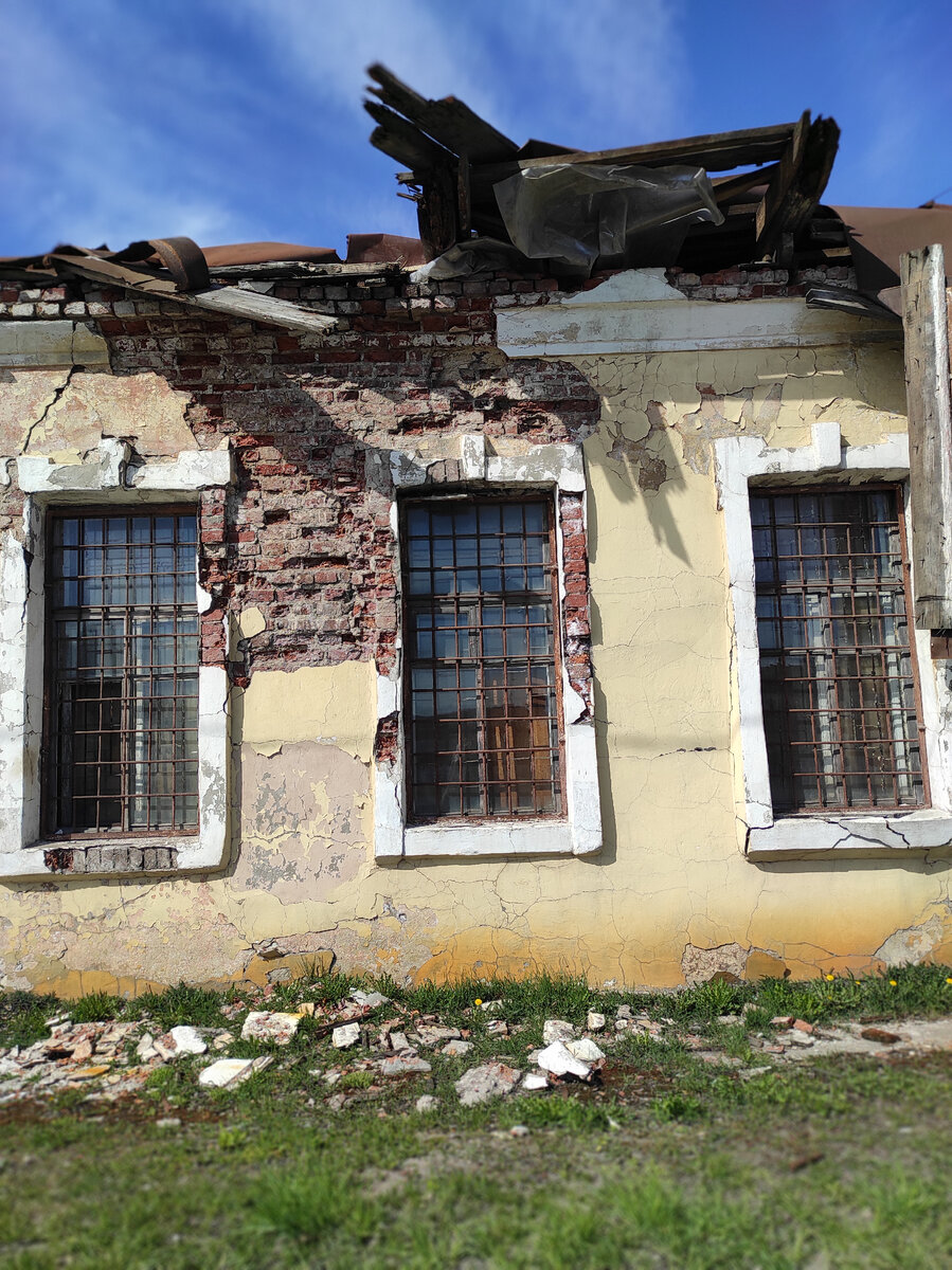 Выборг. Рядом с Петровской набережной 