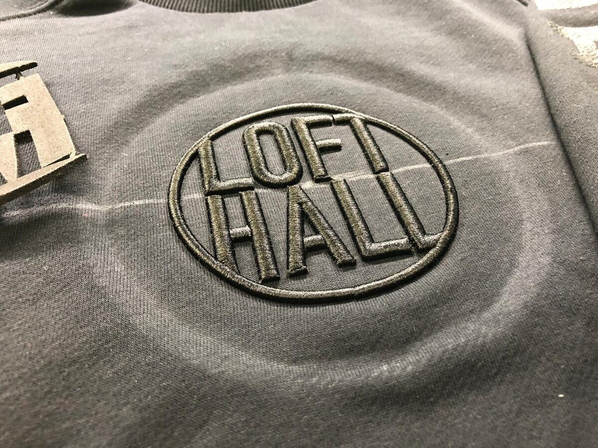 Пример машинной вышивки