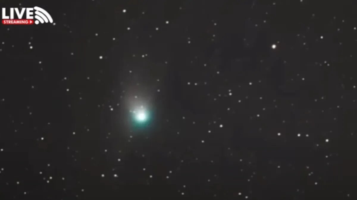 Пролететь мимо планеты Земля в следующий раз комета может через следующие 50 000 лет. Фото: YouTube-канал «Secrets of Space»