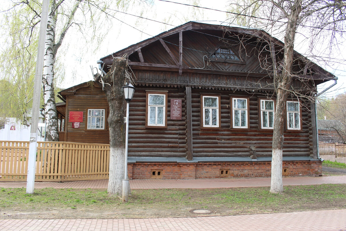 Юрьевец. Дом, где жил Андрей Тарковский и куда посылал письма его отец Арсений.