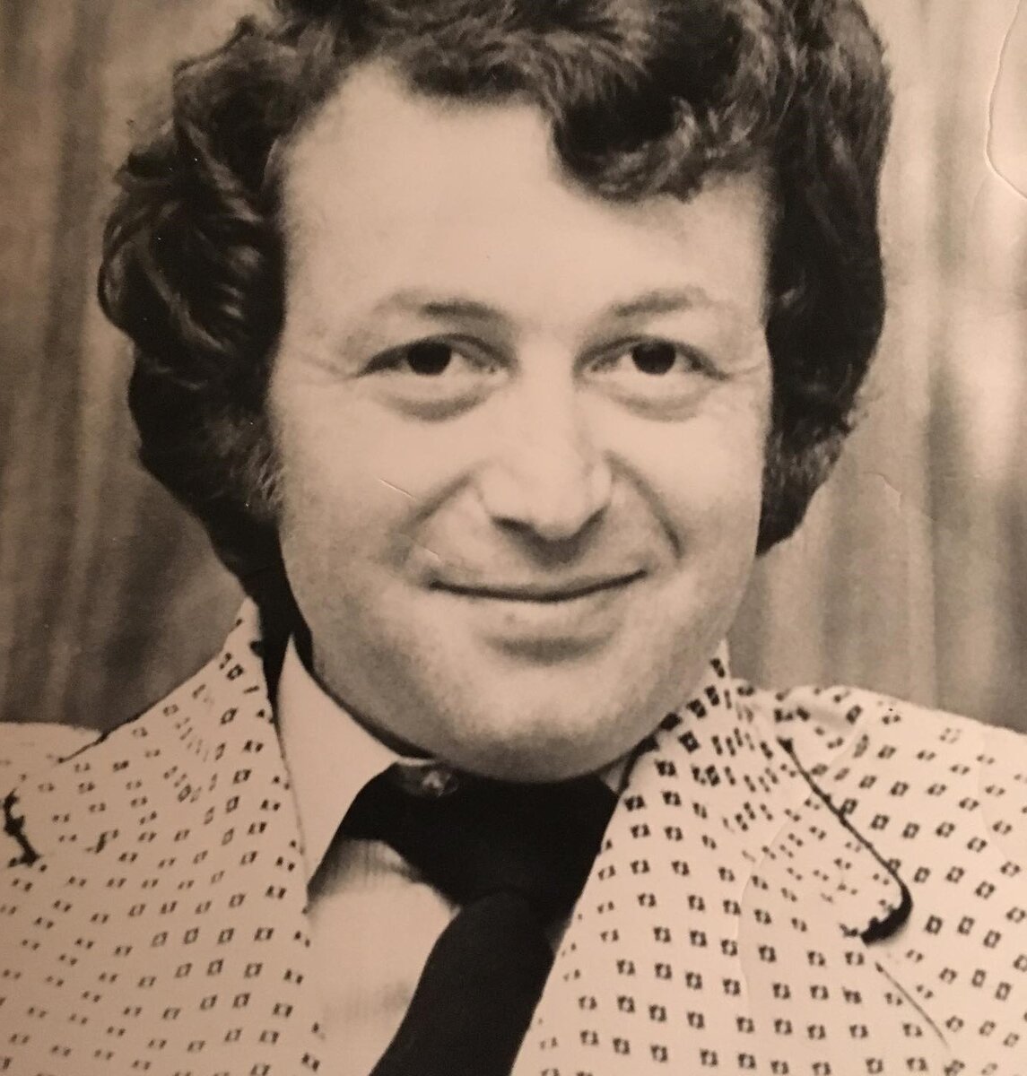 Лион Измайлов в молодости.