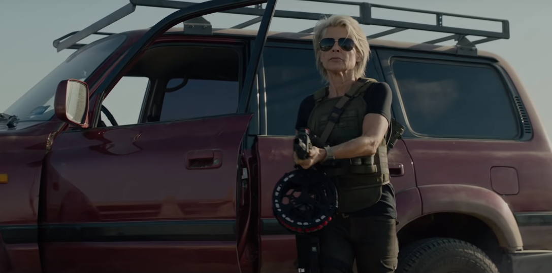 Сара Коннар заметно постарела, но не утратила своих боевых навыков, скриншот видео