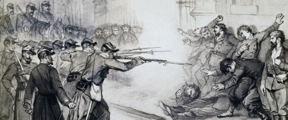 В Уложении о наказаниях уголовных и исправительных 1845 года значилось: «Виды смертной казни определяются судом в приговоре его»[i].-2