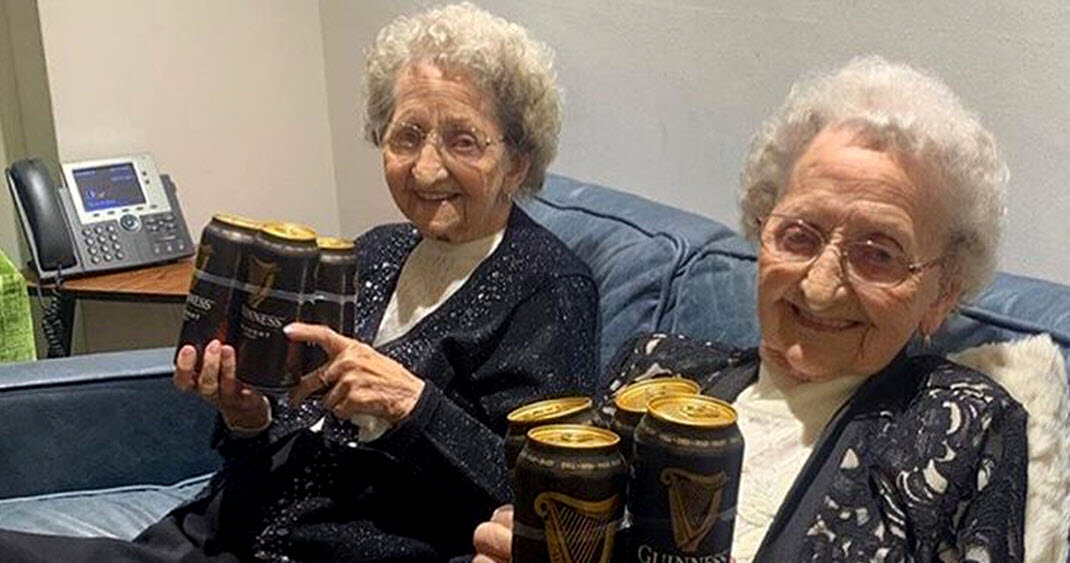 Близняшки-долгожители (95 лет)