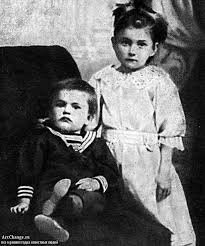 Владимир Владимирович с сестрой