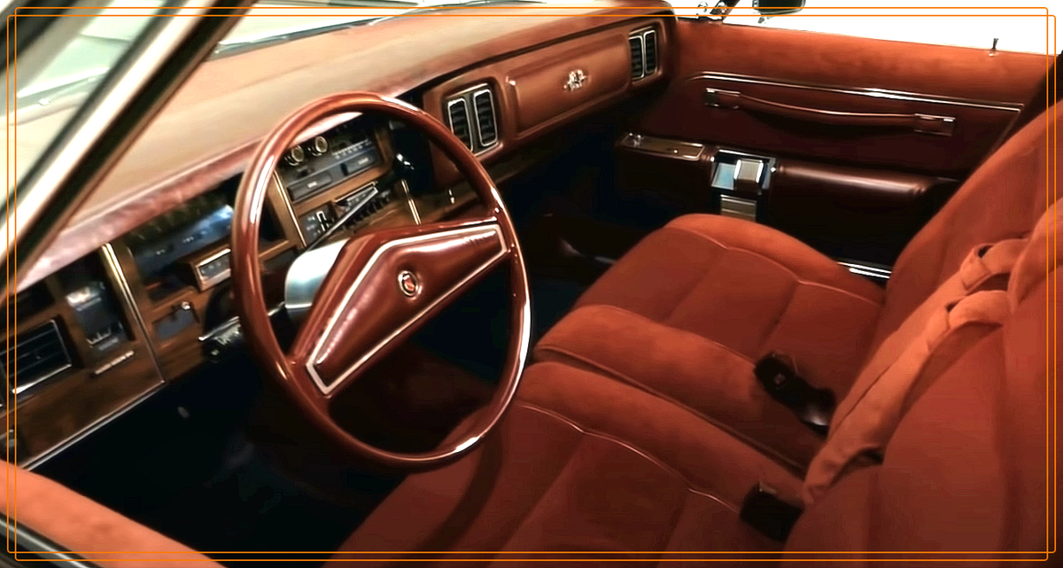  Chrysler New Yorker Brougham, 78 года.