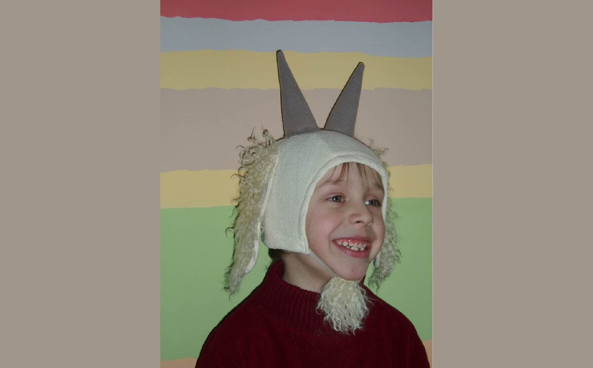 Шапка "Козел"- карнавальный детский костюм. Работа Маргарита Смирнова