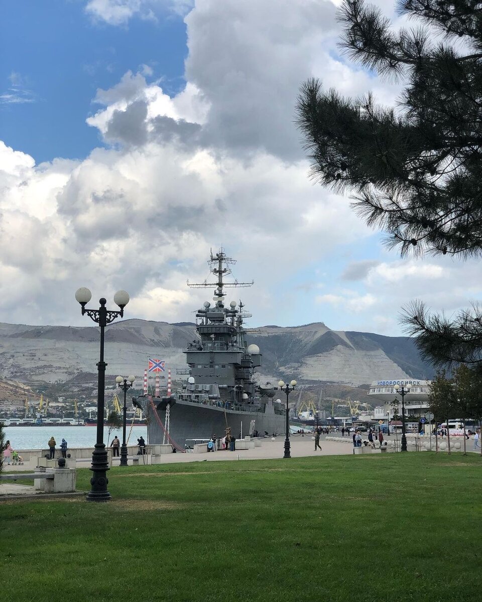 Набережная в Новороссийске