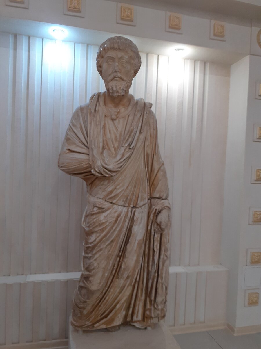 скульптора 