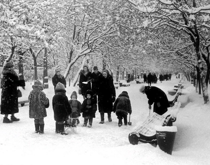 Гоголевский бульвар, 1968 год. Фото взято из открытых источников: fishki.net
