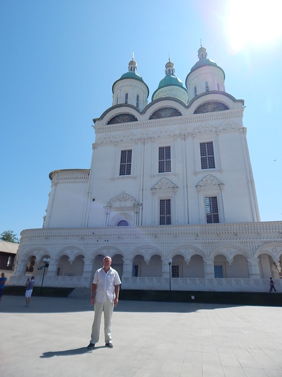Историк, писатель, профессор Черёмин Александр Александрович в Австрахани. 