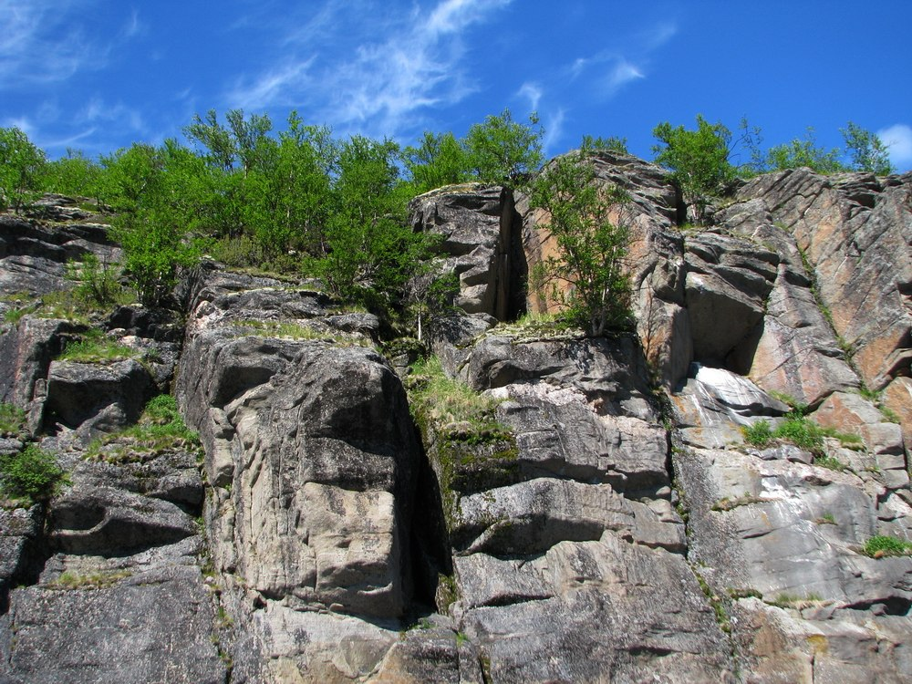 Скалы севера