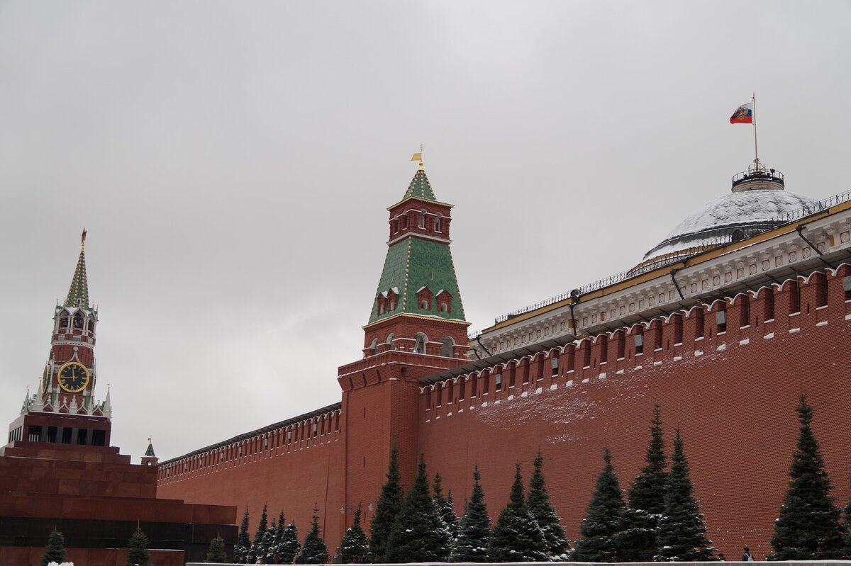 Московский Кремль (изображение автора bearinthenorth, фото взято из бесплатного фотостока)