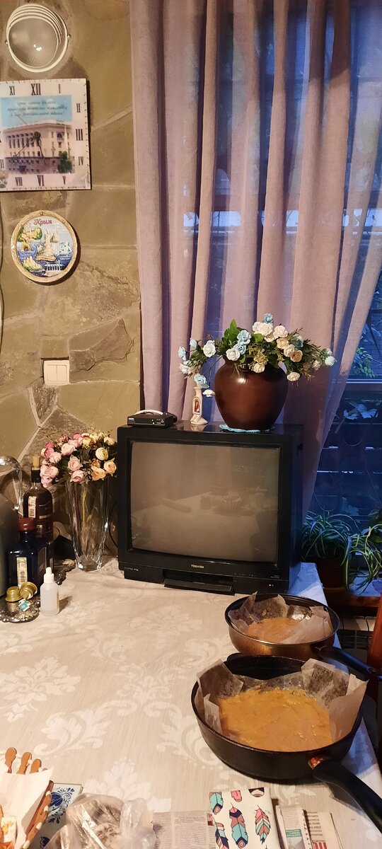 В сковородках готовится пастила,очень нямка🤭