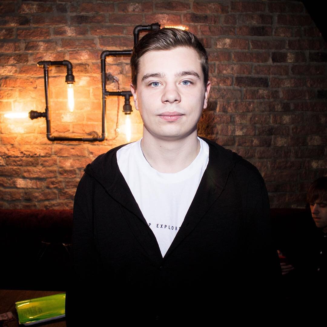 ТОП - 10 САМЫХ ПОПУЛЯРНЫХ СТЕНДАП КОМИКОВ РОССИИ | БОЛОТИН ДЕНИС ...