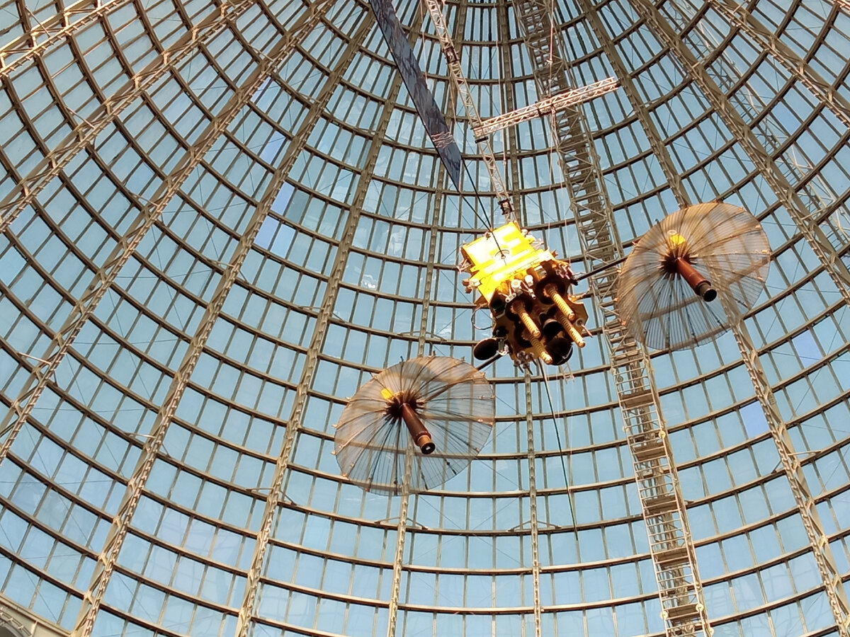 Спутник-ретранслятор «ЛУЧ-5А»