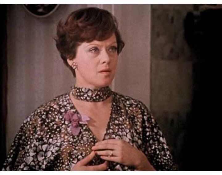 Алиса Фрейндлих в "Служебном романе", из интернета.