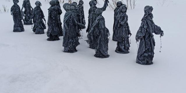    Пилигримы - странники, скромные и простые, может, слегка обтрепавшиеся в дороге.vk.com/tatiko2016