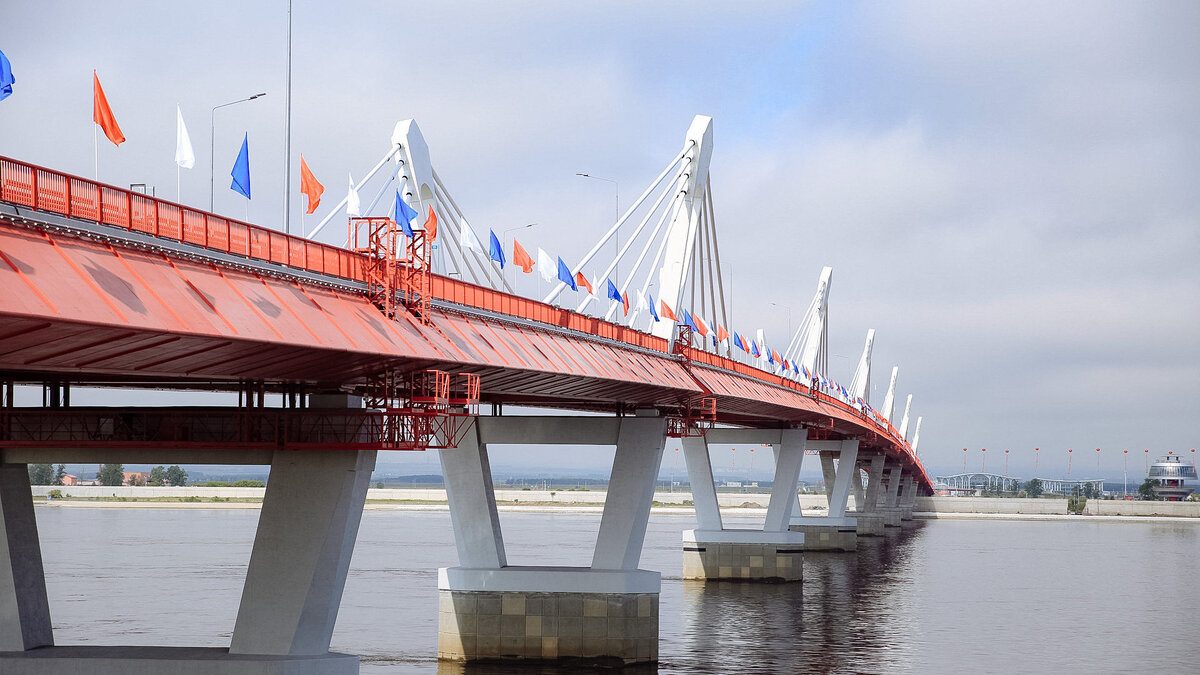    Новый мост через реку Амур© Администрация Амурской области