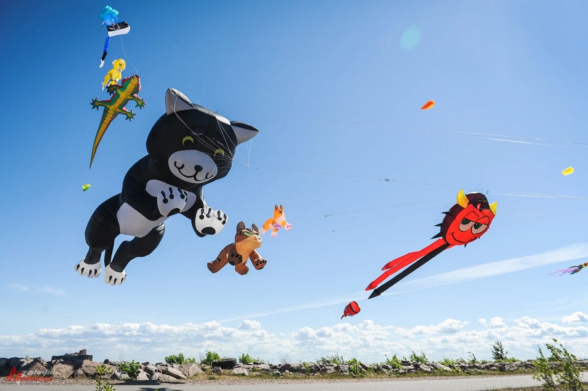 Фестиваль воздушных змеев «Фортолет» в Кронштадте 12 и 13 августа 2023