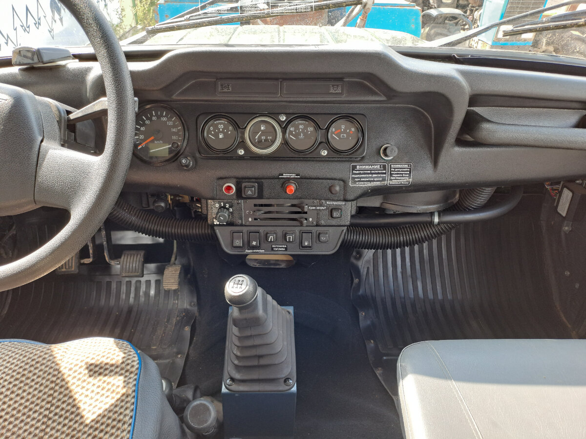 Рычаг кпп уаз 469. Передача хантер. Приборная панель уаз 3151. Рычаг раздатки уаз хантер. Кожух кпп уаз 469.