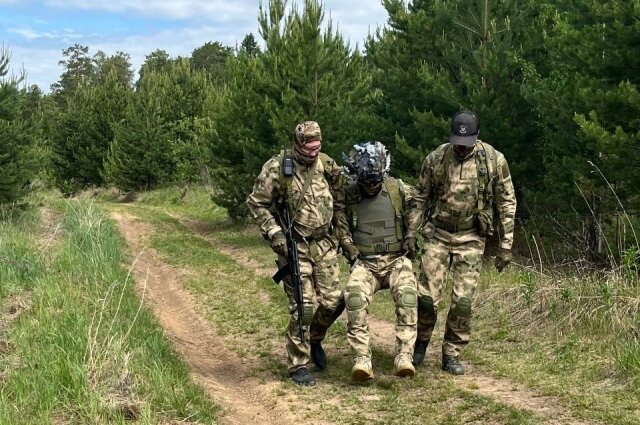    "Росомаха"позволяет эвакуировать раненых практически в любом положении. Фото: Из личного архива