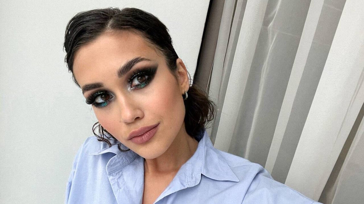    Елизавета Худайбердиева - очень яркая фигуристка на льду и за его пределами. Фото: личные соцсети фигуристки Елизаветы Худайбердиевой.