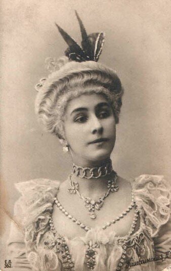   Матильда Кшесинская в костюме к балету «Камарго», ок. 1902 г. Фото: общественное достояние