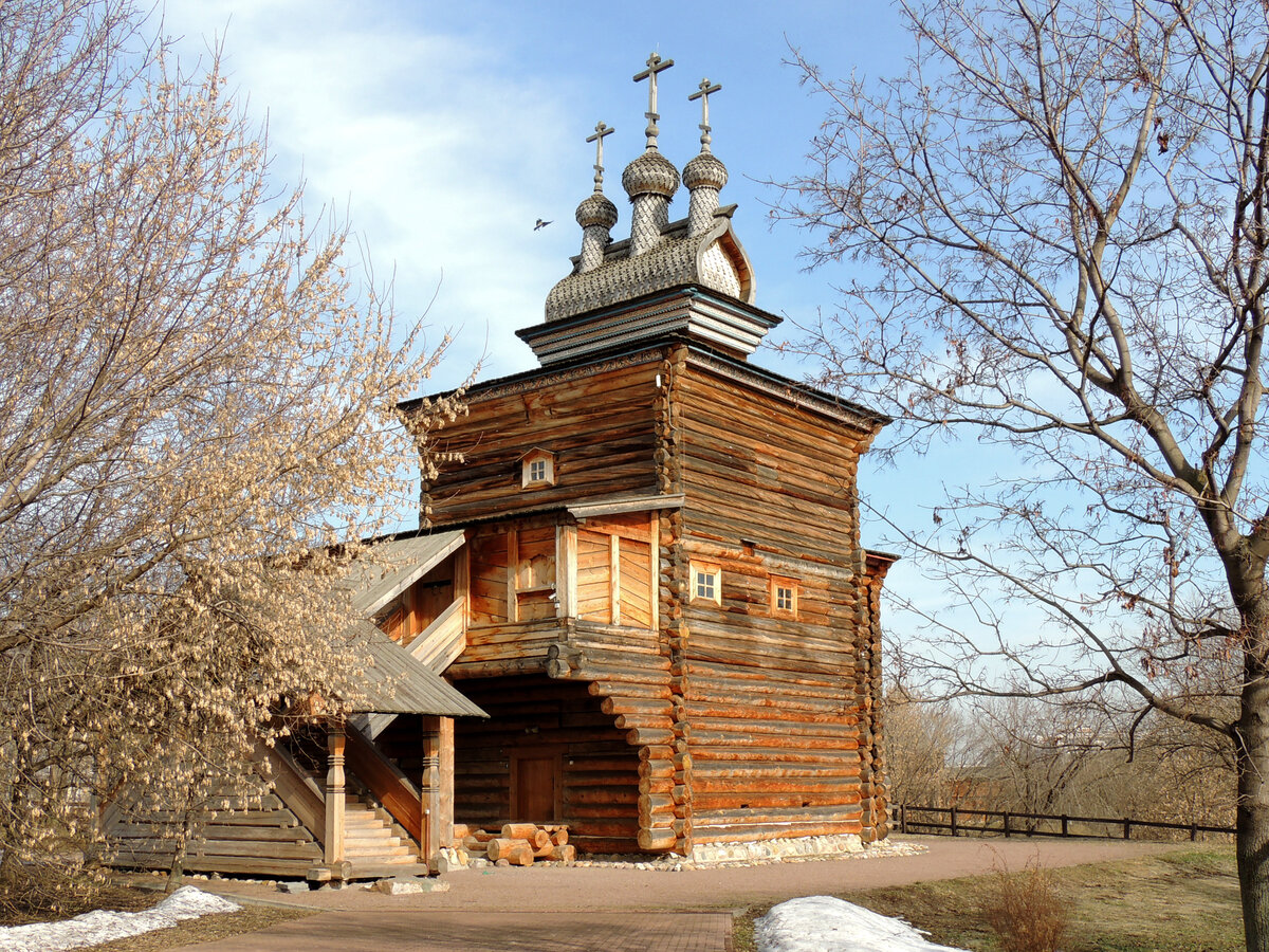 Георгиевская церковь. Церковь Георгия Победоносца в Коломенском (деревянная). Георгиевская Церковь деревянная Коломенское. Музей деревянного зодчества Коломенское. Коломенское музей Георгия Победоносца.