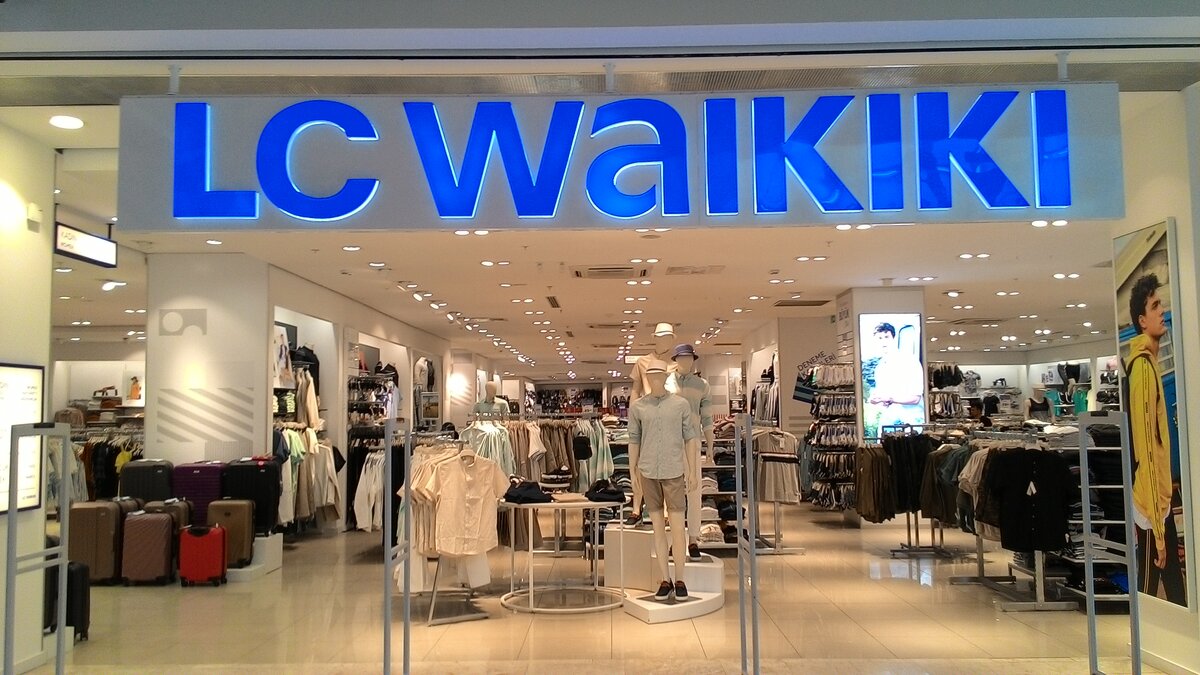 Lc waikiki русский. Турецкий бренд одежды LC Waikiki. Турция магазины одежды Вайкики. Лс Вайкики Турция. Магазин в Турции Waikiki