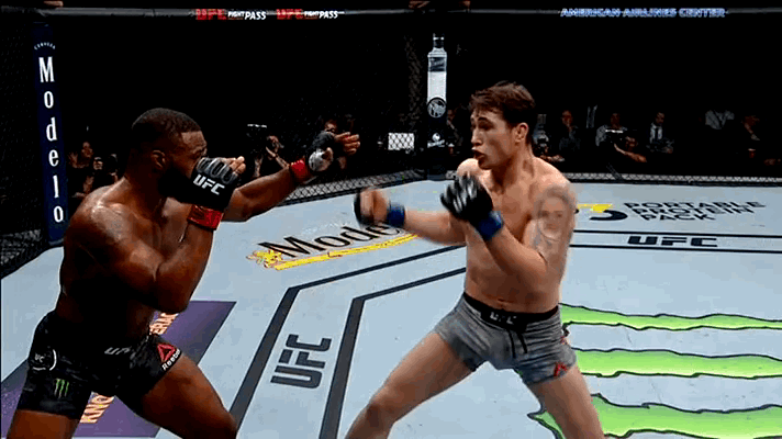 Тайрон Вудли vs Даррен Тилл.