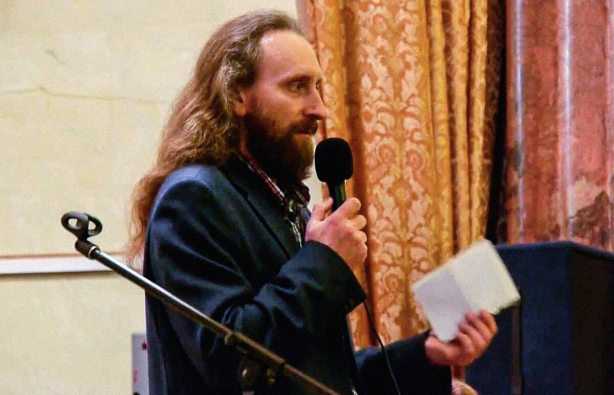 В. Синельников