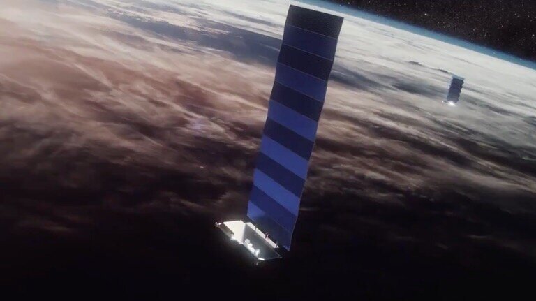 Рендер спутников Starlink на орбите