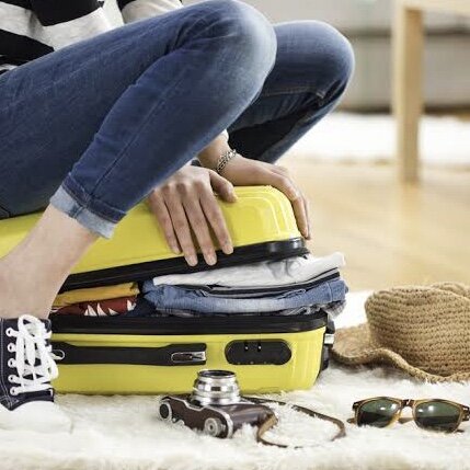 Знакомая каждому ситуация. Чемодан не закрывается, а надеть нечего 