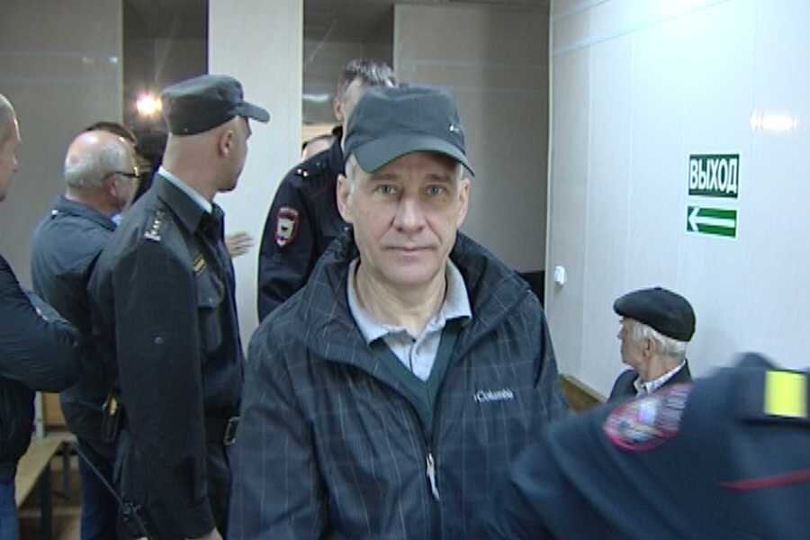 Александр Голышев