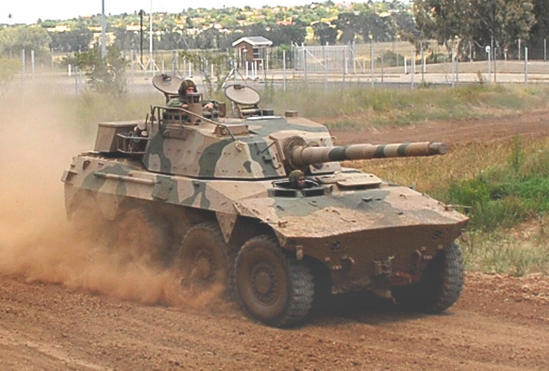 ЮАР Rooikat 105