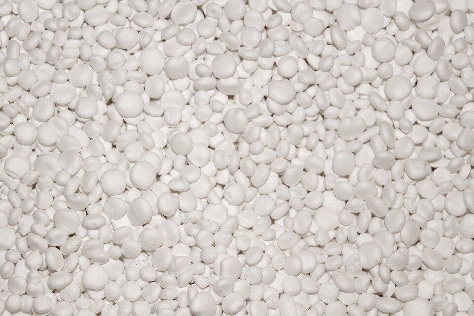 https://pixabay.com/photos/polystyrene-white-building-material-483803/