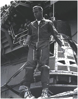 Фото http://www.april12.eu/usaastron/shepard2ru.html