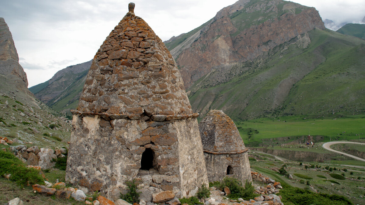 фото: "Город мертвых" Эль-Тюбю // Drive2.ru