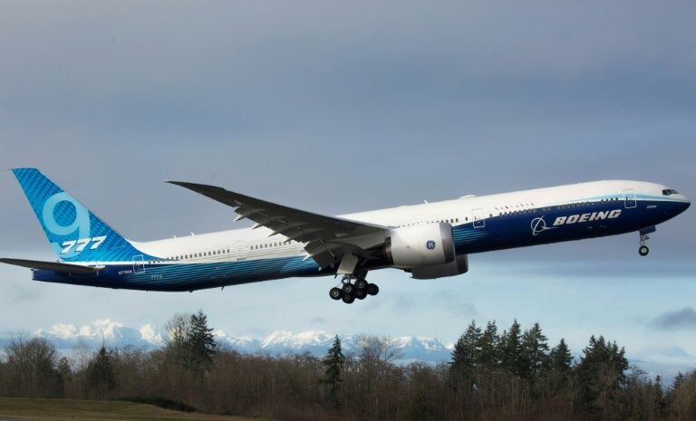 Первый полет Boeing 777X 