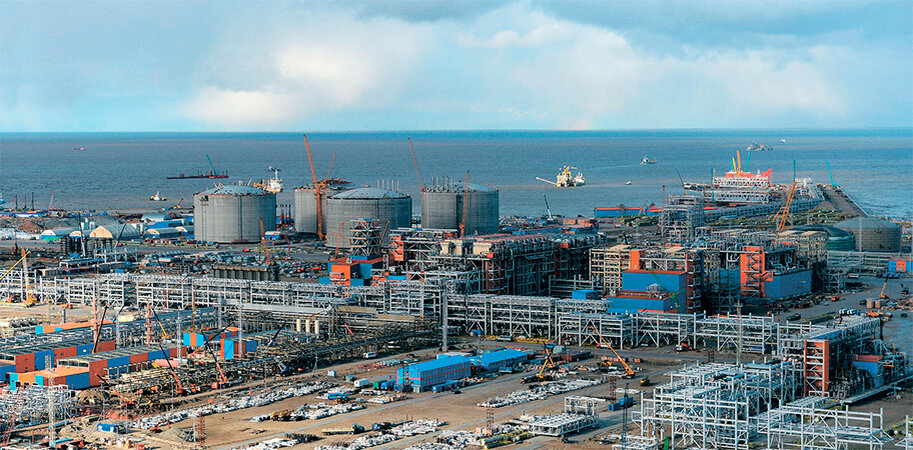 Завод "Ямал СПГ" в Сабетте. Источник: expert.ru