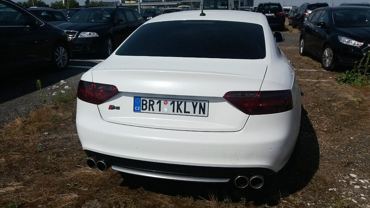 Сколько стоят "красивые" номера в разных странах мира | Auto-Facelift ...