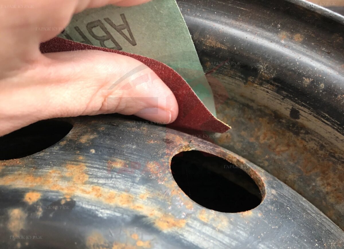 ржавчина на дисках колес. мерседес удаление ржавчины с тормозных дисков. ржавчина на дисках колес. диски очистка ржавчины. диски очистка ржавчины.