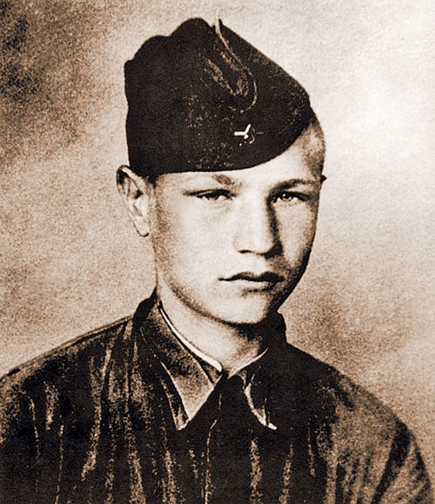 Курсант Дмитрий Язов