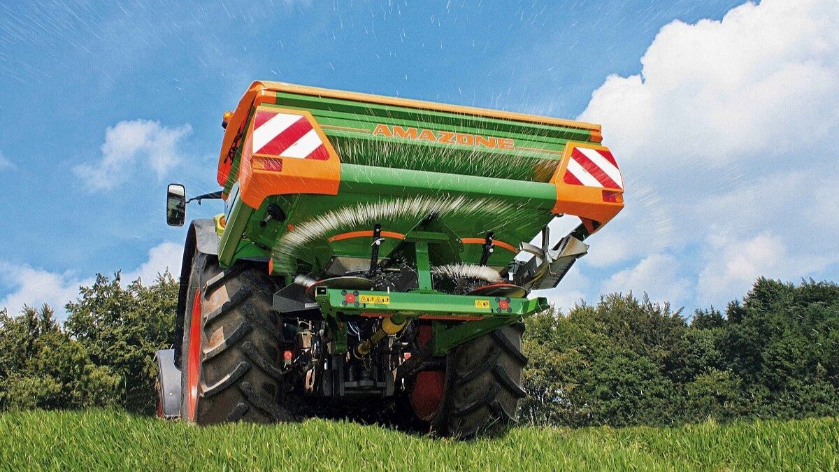 Навесной разбрасыватель Amazone ZA-M 