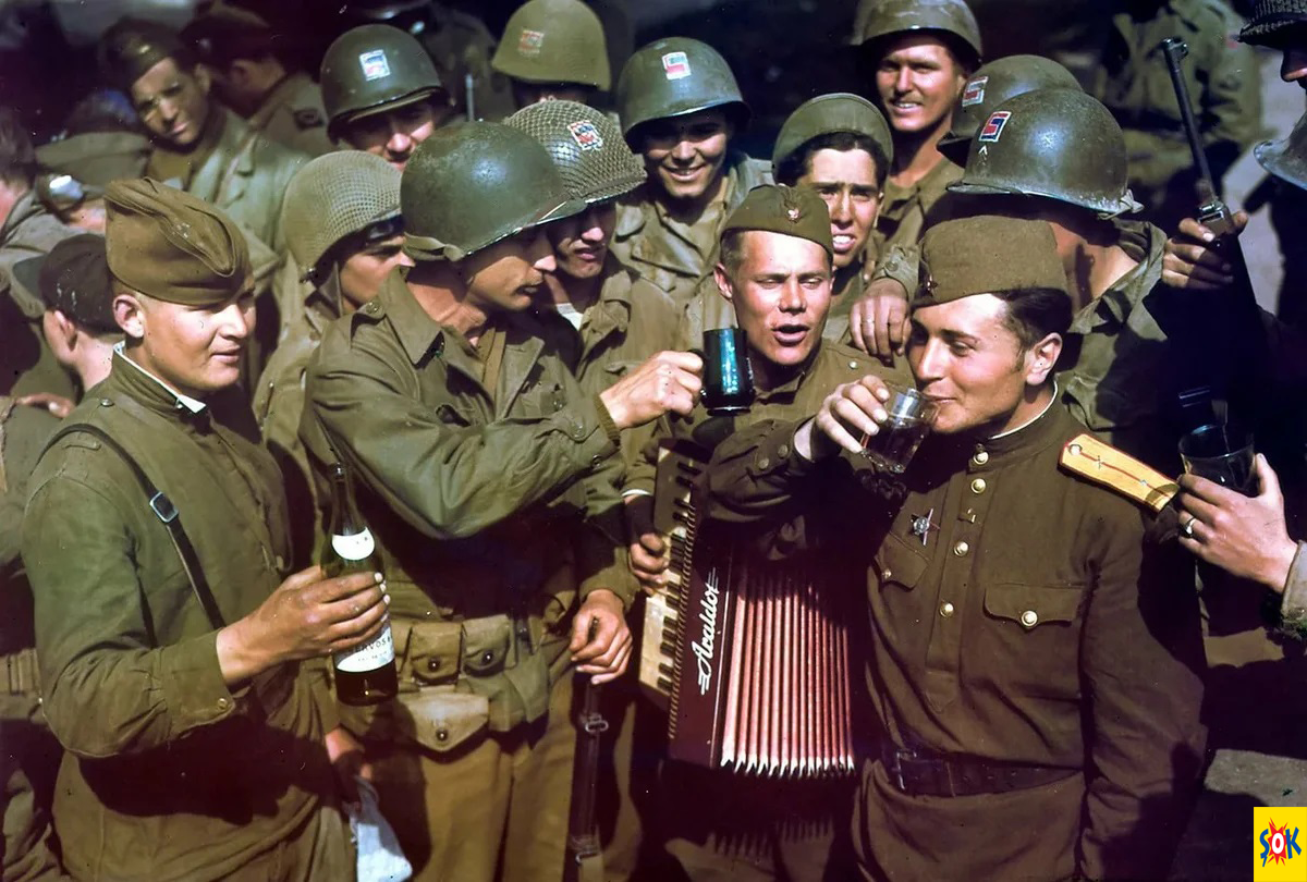 Встреча на р.Эльбе союзников (фото из открытых источников)