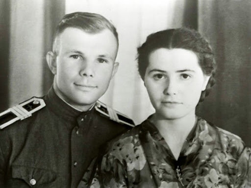 Юрий Гагарин и Валентина Гагарина (Горячева)