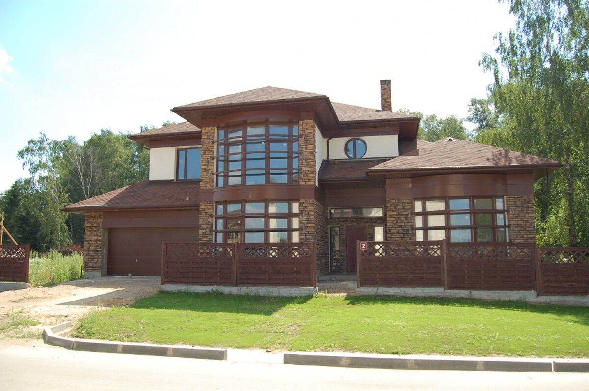 Дом Димы Билана в Рассказовке. Фото: rasskazovka-poselok.ru